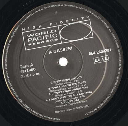 Annie Ross - A Gasser! (WP-1285) LP 1985 SPA World Pacific｜中古LP